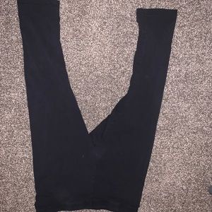 Capri Black leggings